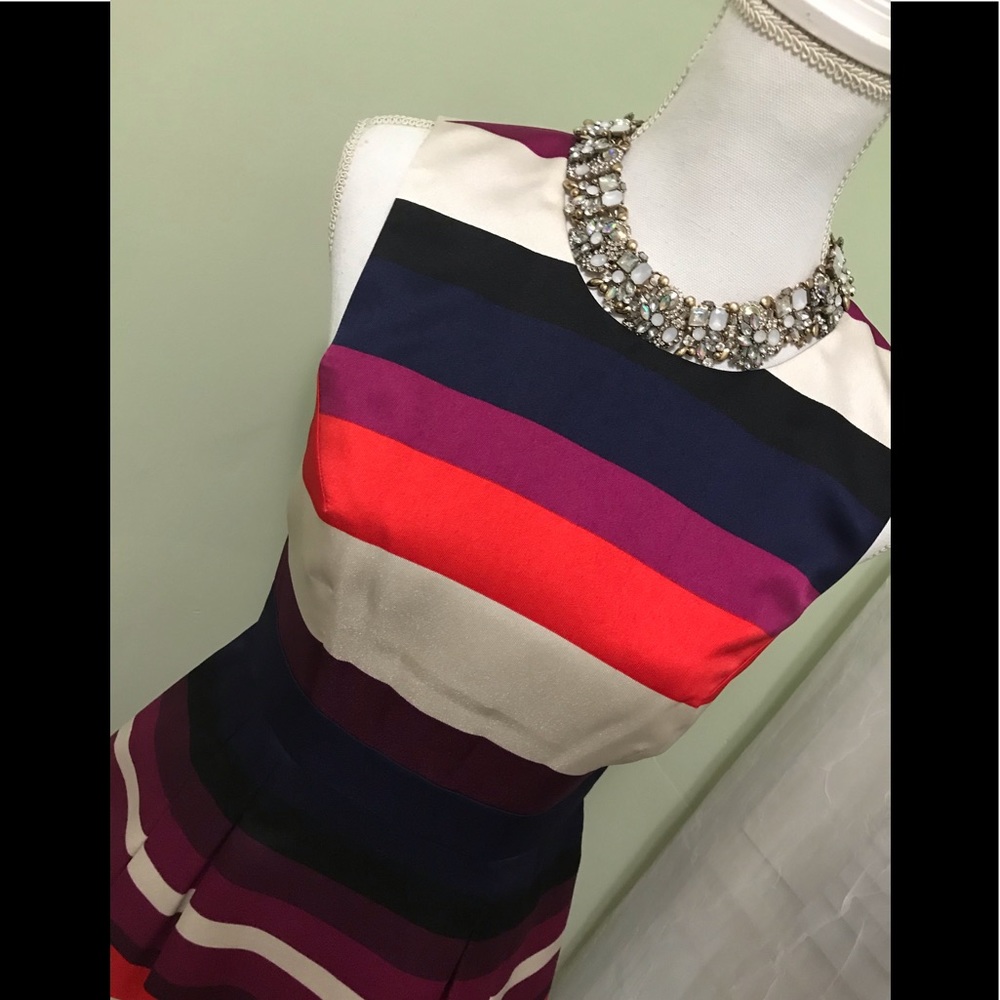 Vince Camuto Dress Spring Stripes